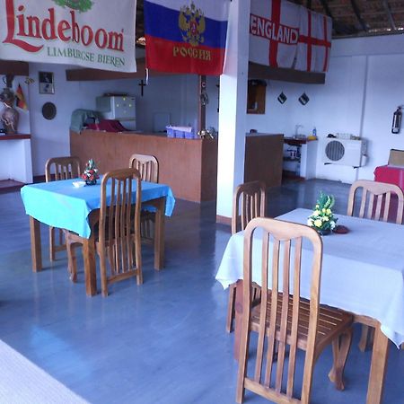 Shanith Guesthouse Negombo Esterno foto