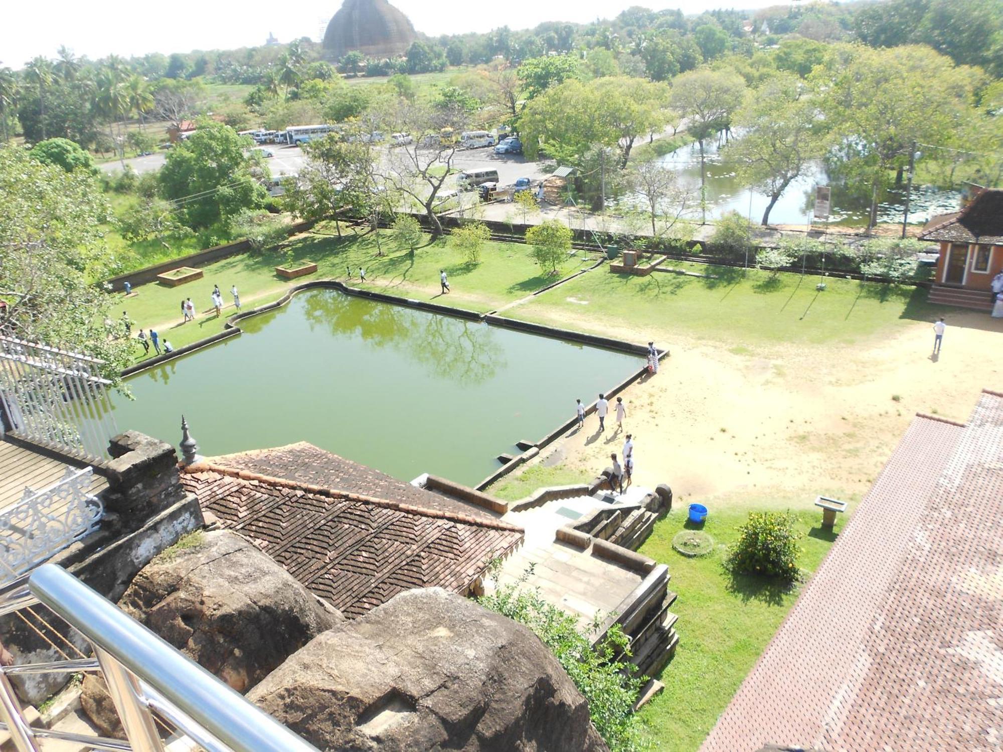 Shanith Guesthouse Negombo Esterno foto