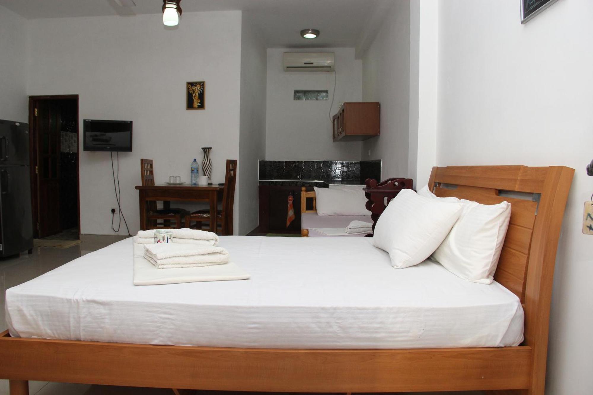 Shanith Guesthouse Negombo Camera foto